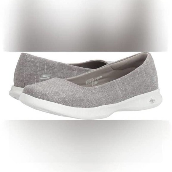 Skechers Shoes - Sketchers GOGA MAX go step light slip on shoes